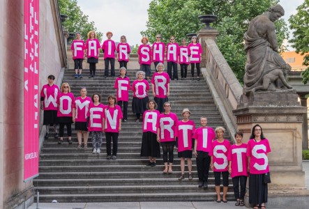 fair share for woman artists, Generalprobe Aktion Alte Nationalgalerie Berlin, Foto: Katharina Buccarello